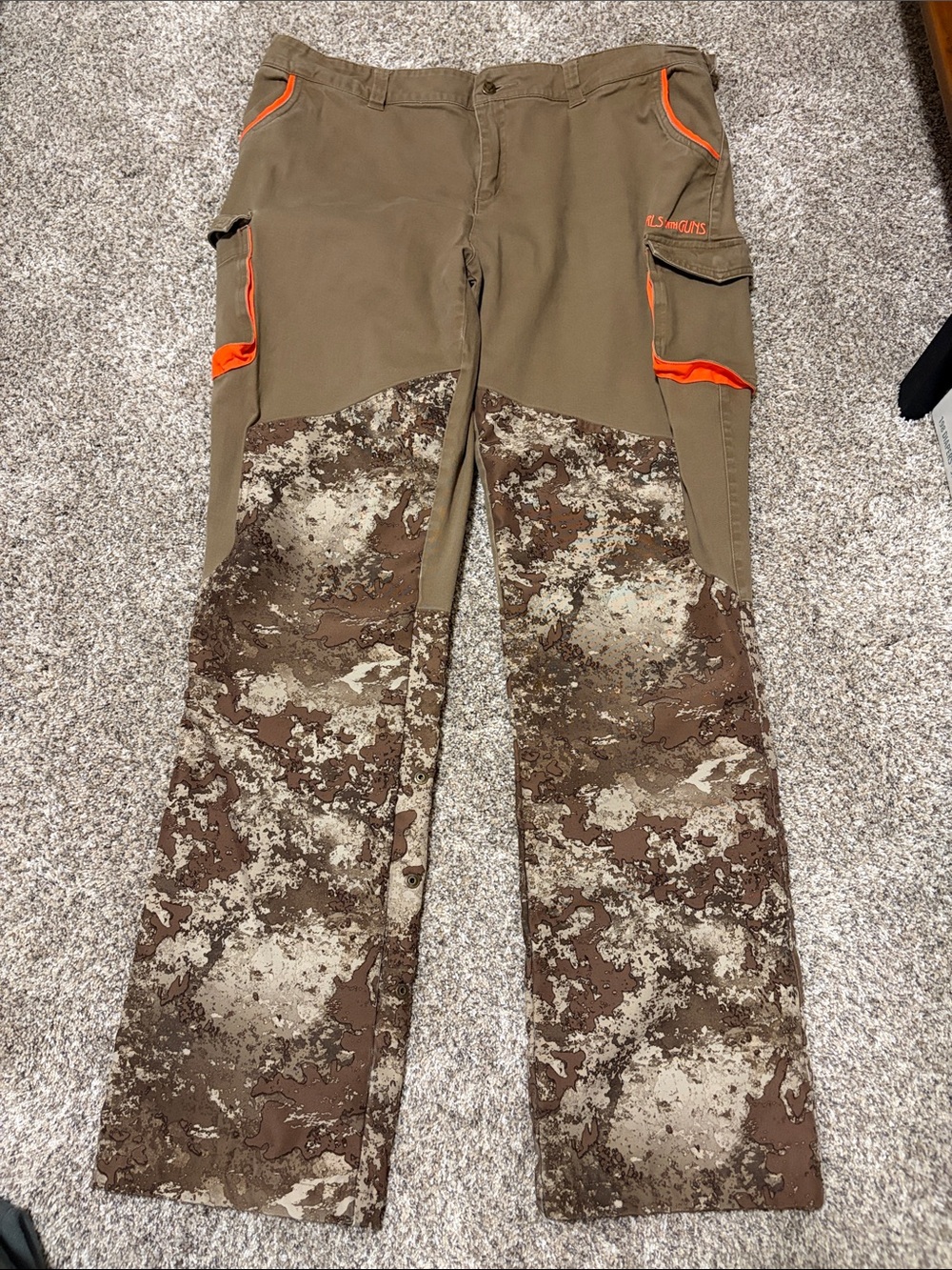Girls With Guns Women’s Hunting Pants - Size XL